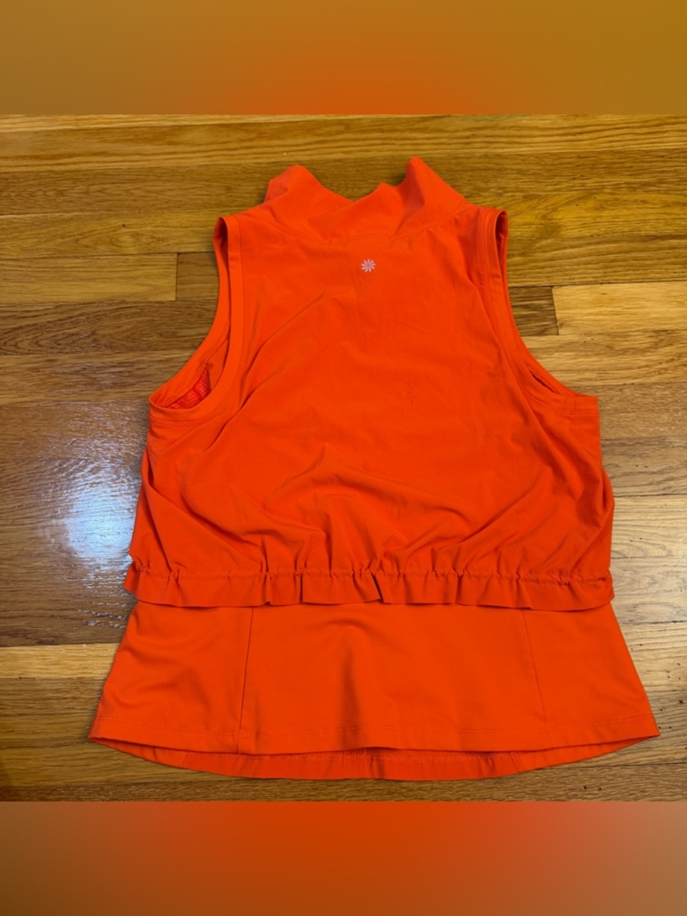 Athleta Venture Out Tanks in Vibrant Orange - Size Medium - Picture 6 of 8